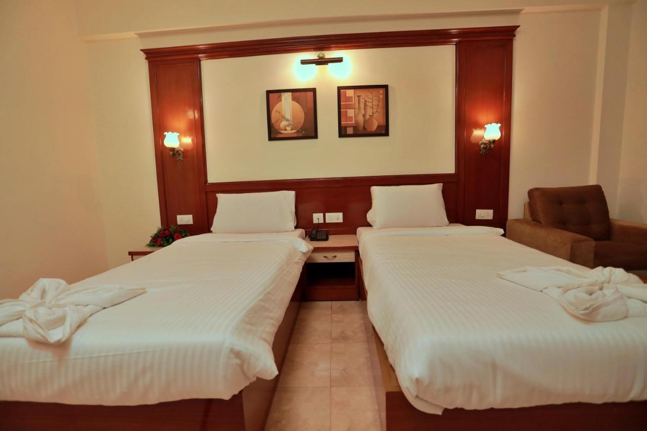 Hotel Edassery Mansion Kochi Exterior foto