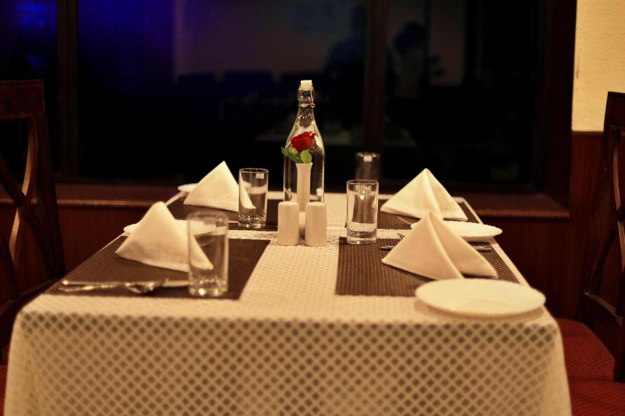 Hotel Edassery Mansion Kochi Exterior foto